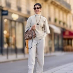 素敵なあの人5月号特別付録「グラスコードつき偏光サングラス」をかけた素敵読者のOtomatoさん