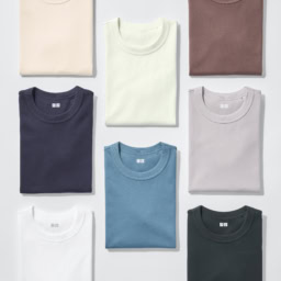 「クルーネックT」￥1,500→￥990〈4/24(金)〜4/28(火)〉／ユニクロ