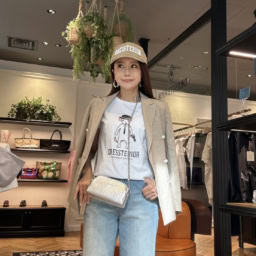 西谷さんベージュジャケット