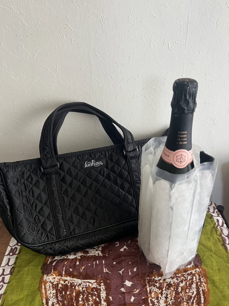 ファンヴィーノ (FUNVINO) のキルティング保冷ワインバッグ