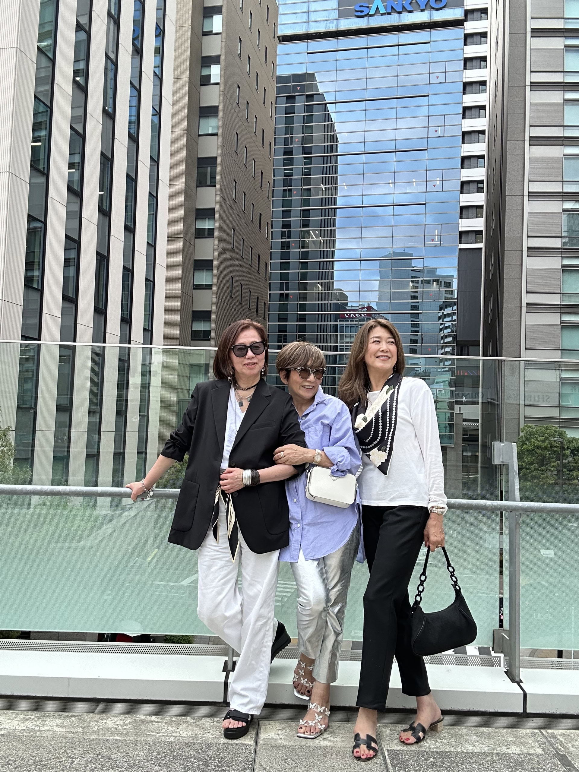 女子会記念撮影