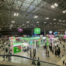 広いコンベンション会場