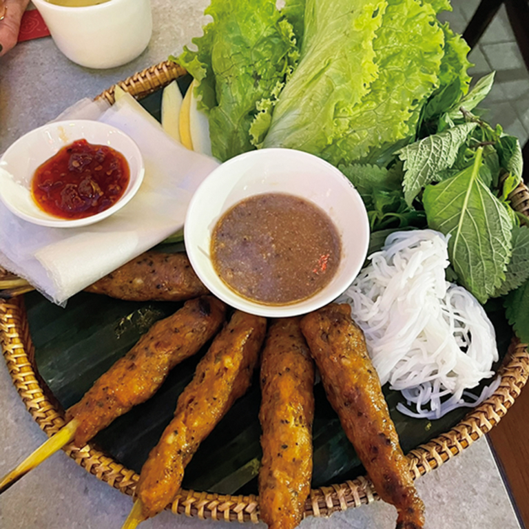 ベトナム料理はどれもおいしく、野菜たっぷりで胃にもやさしい!