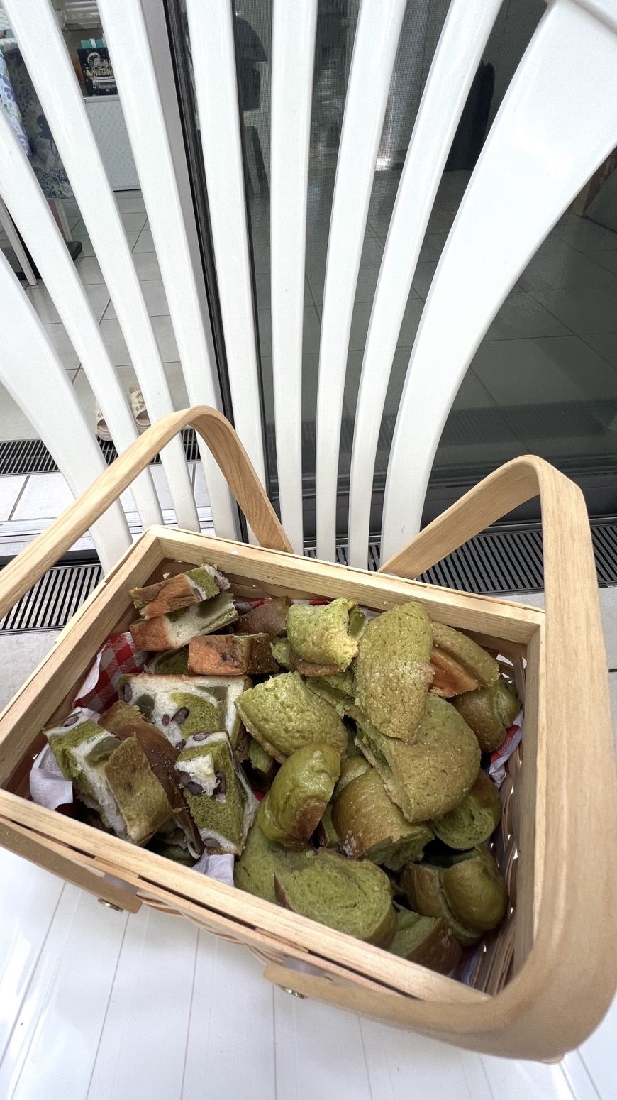 おすすめ手土産①「TOKYO VEGAN BAKES」のパン