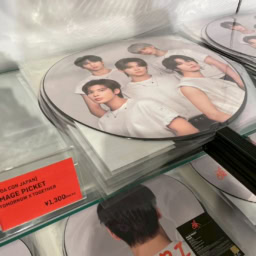 IMAGE PICKET　各¥1,300　