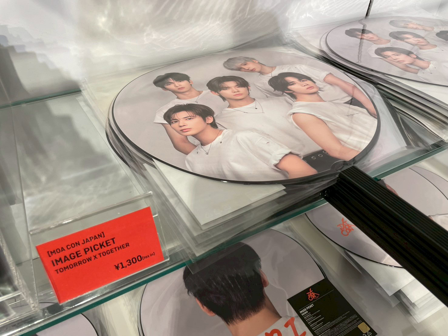 IMAGE PICKET　各¥1,300　