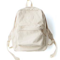 バッグ¥9,900／ジャンスポーツ（ユニグローブ）