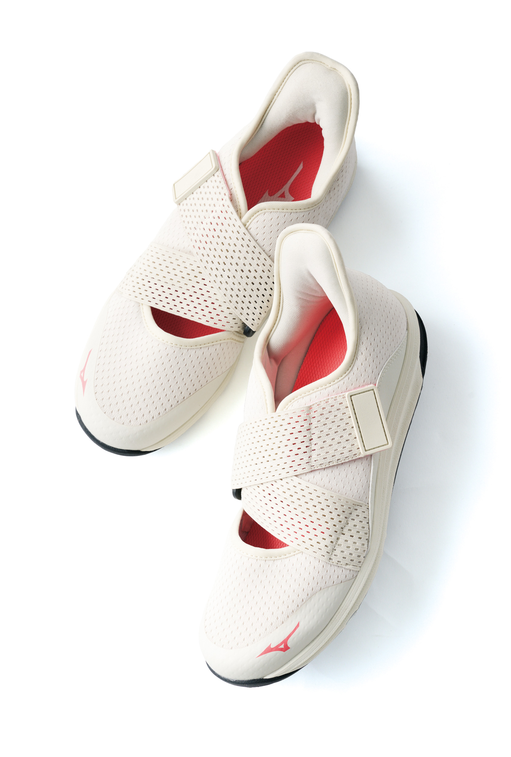 スニーカー¥13,200/ミズノ(ミズノお客様相談センター)