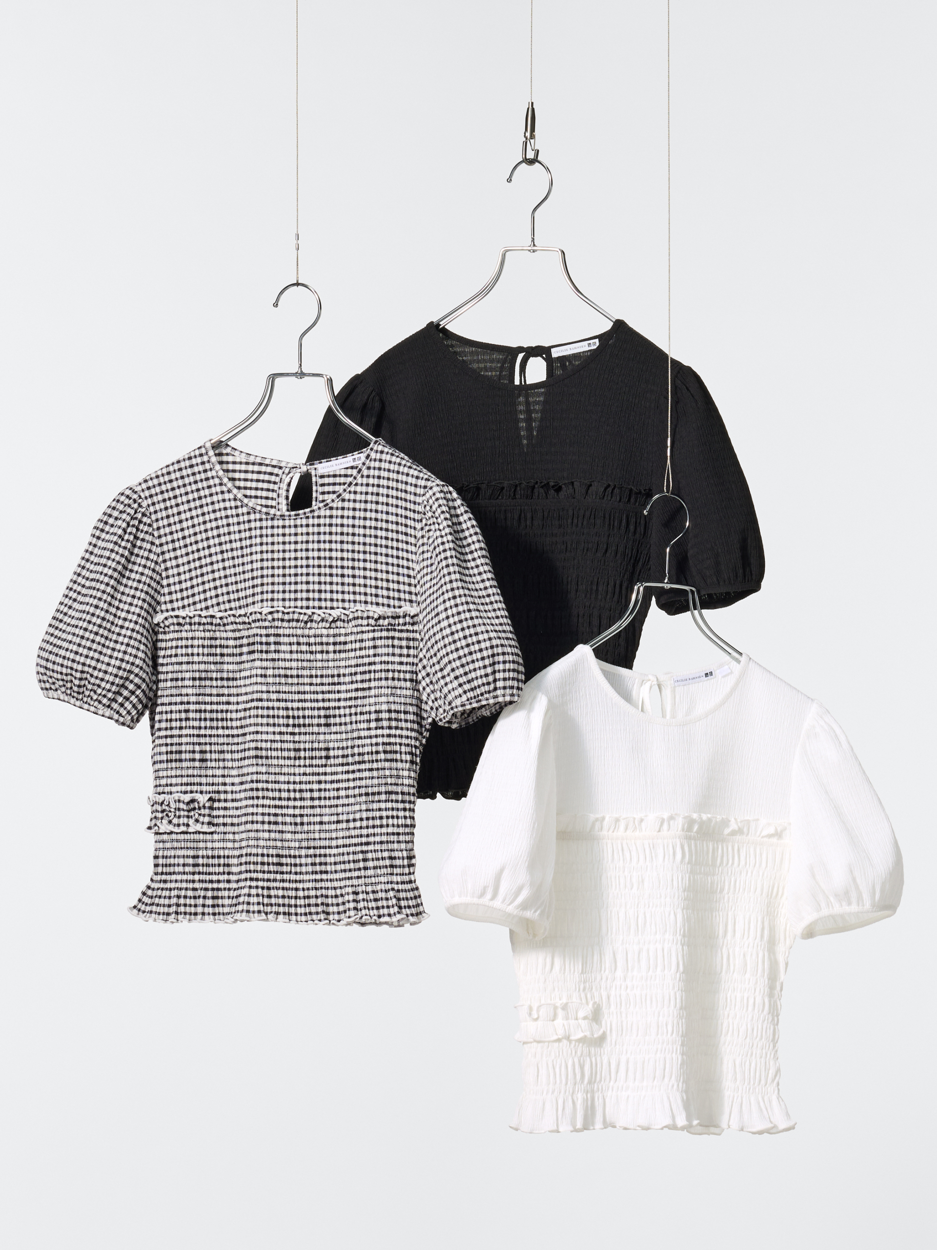 シャーリングボリュームスリーブT ￥2,990（ユニクロ アンド セシリー バンセン／ユニクロ）