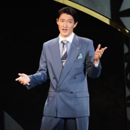 ミュージカル『最強のふたり』アントニー役　宮原浩暢さん　