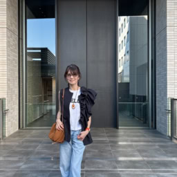 tops＆bag : Lazo_N33°、pants : UNIQLO、shoes : arashoes