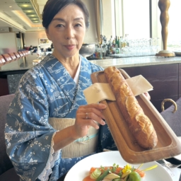 横浜ベイシェラトン最上階フレンチ「ベイ・ビュー」で過ごす贅沢ランチ