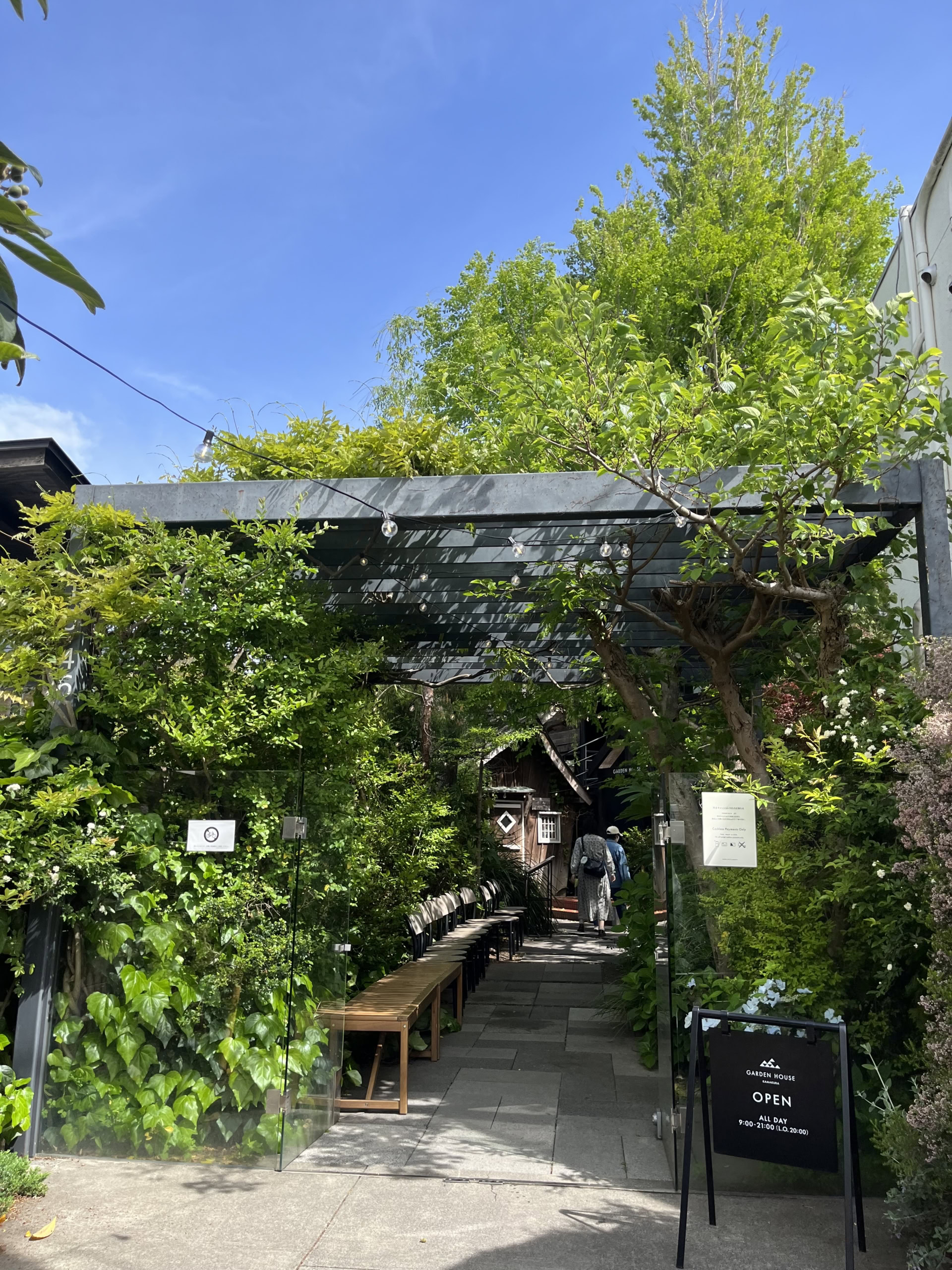 鎌倉の人気カフェ「Garden house」のテラス