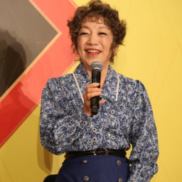 ブライス夫人役の中尾ミエさん