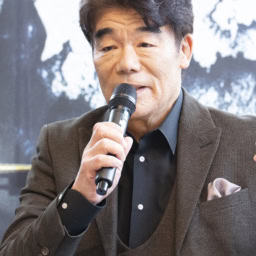 グロスター伯爵役・村田雄浩さん