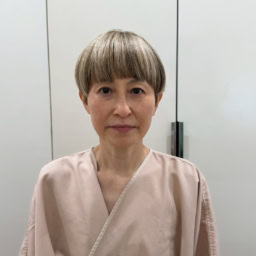 尾野麻里さん