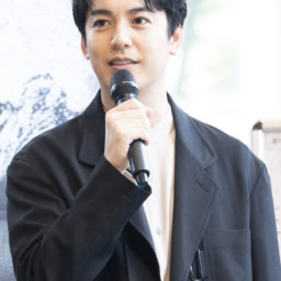 エドマンド役・大野拓朗さん