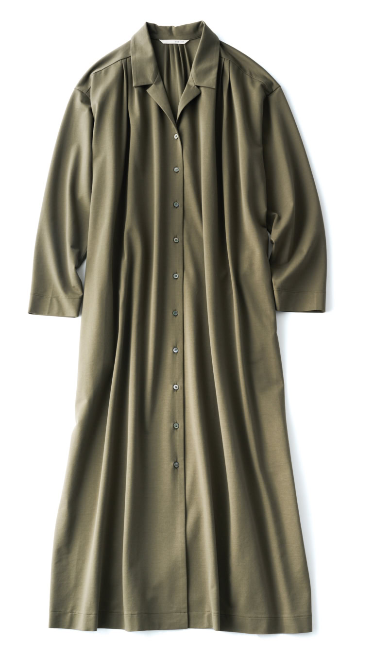 ワンピース¥28,600/カリテ(カリテ スケープ コレド日本橋店)