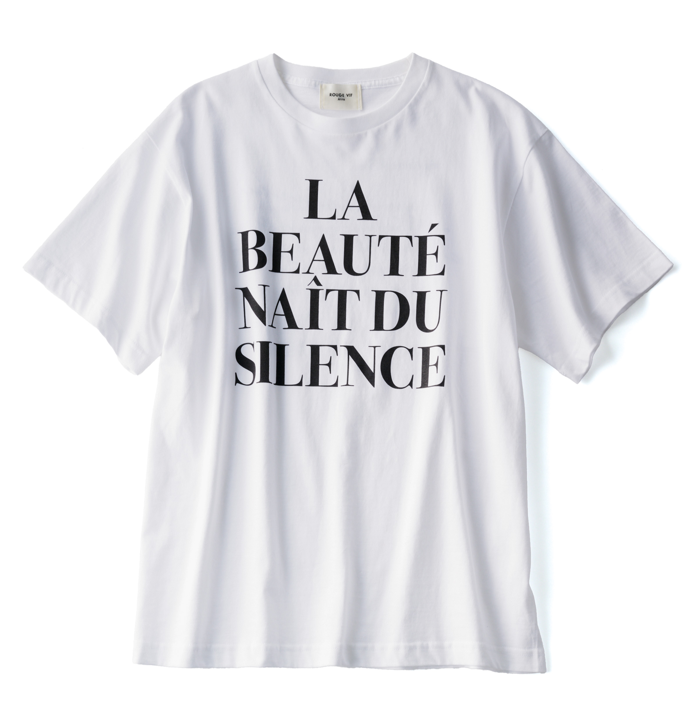 Tシャツ¥8,250／ルージュ・ヴィフアンナ（アバハウスインターナショナル オンラインストア