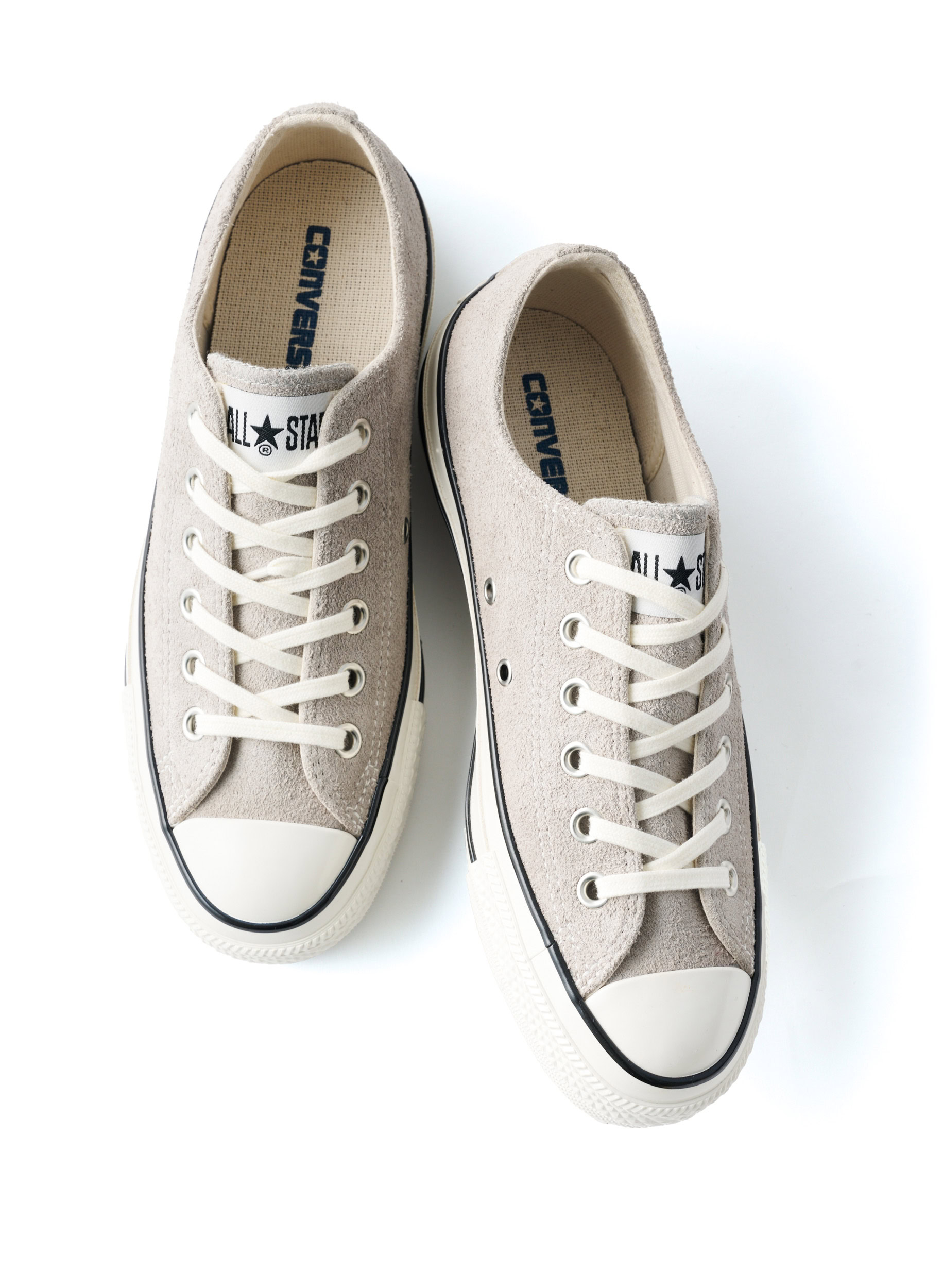 スニーカー¥17,050／コンバース（コンバースインフォメーションセンター）