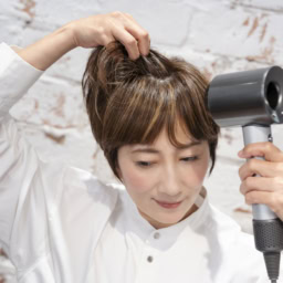 ヘアスタイリング
