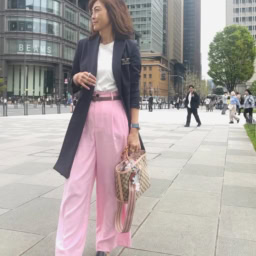 手塚真里子さん