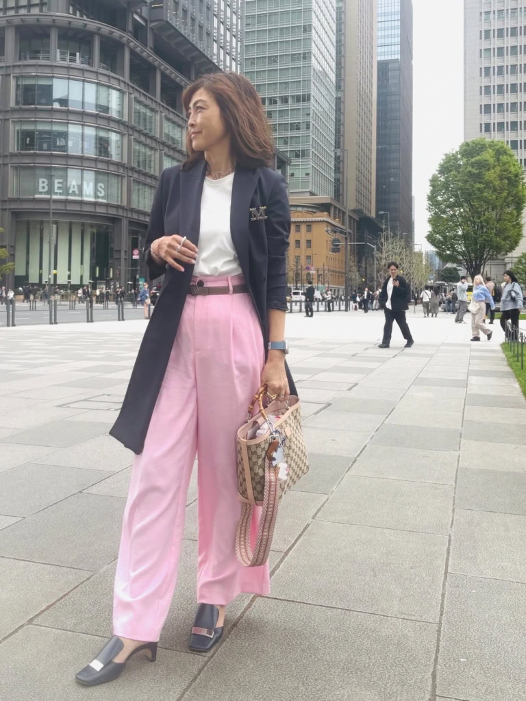 手塚真里子さん