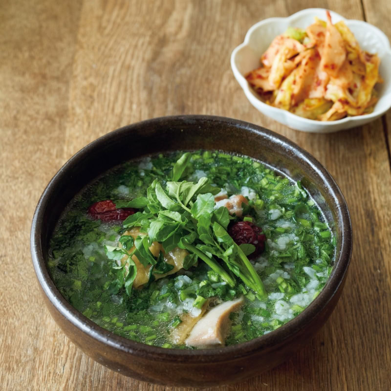 【韓国料理レシピ】夏の滋養強壮におすすめ！「クレソンサムゲタン」と「春キャベツと新しょうがのコッチョリキムチ」の作り方【李家の日々ごはん】