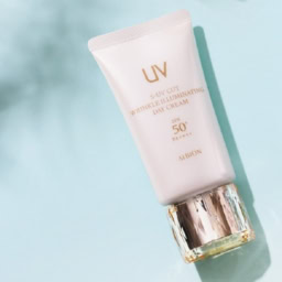 アルビオン S-UVカット リンクル イルミネイティング デイクリームSPF50+PA++++ ［医薬部外品］50g ¥11,000