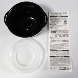 ダイソー　「電子レンジ調理器　ご飯一合炊き」　￥110（税込）