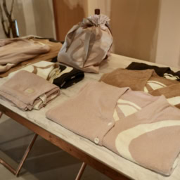 ReFa VITALWEAR_26AW展_新作フラッフィーニットシリーズ