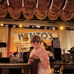 「KENTO’S」へ