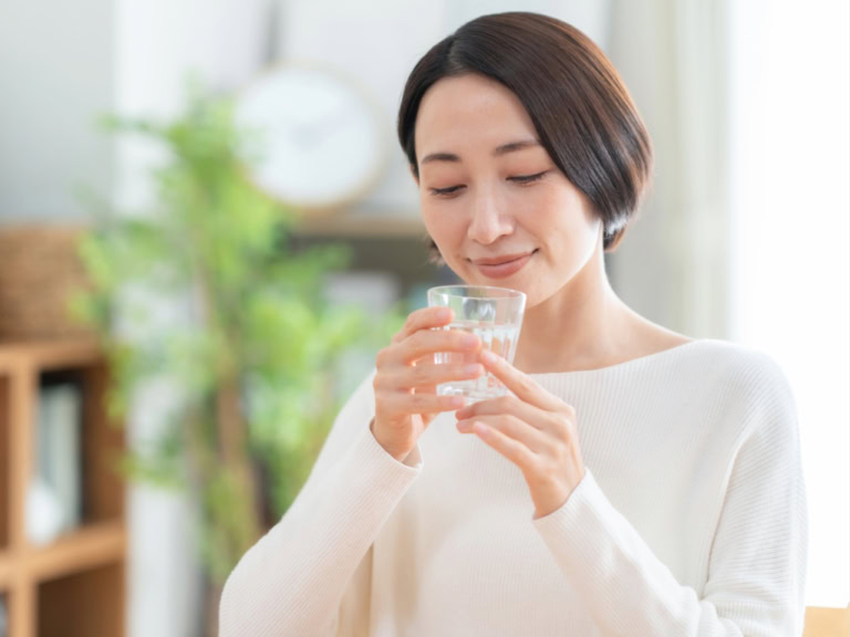 かくれ脱水を防ぐ!日常生活でできるセルフケア