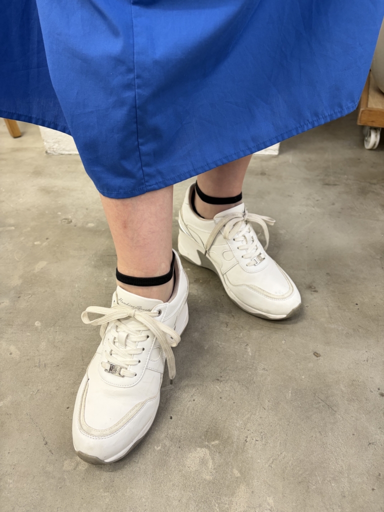 靴はホーキンス
