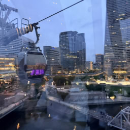 YOKOHAMA AIR CABINで夜景を堪能