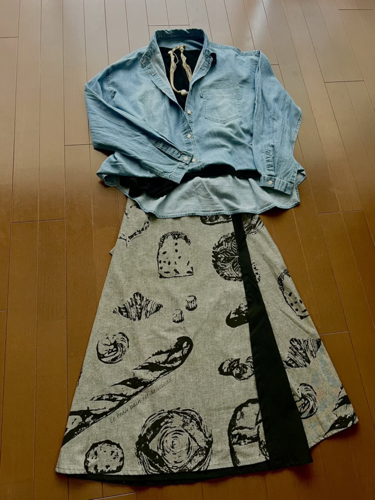 デニムシャツの着こなし方