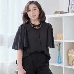「Marina & Susanna Sent（マリーナ＆スザンナ・セント）」のガラスネックレス