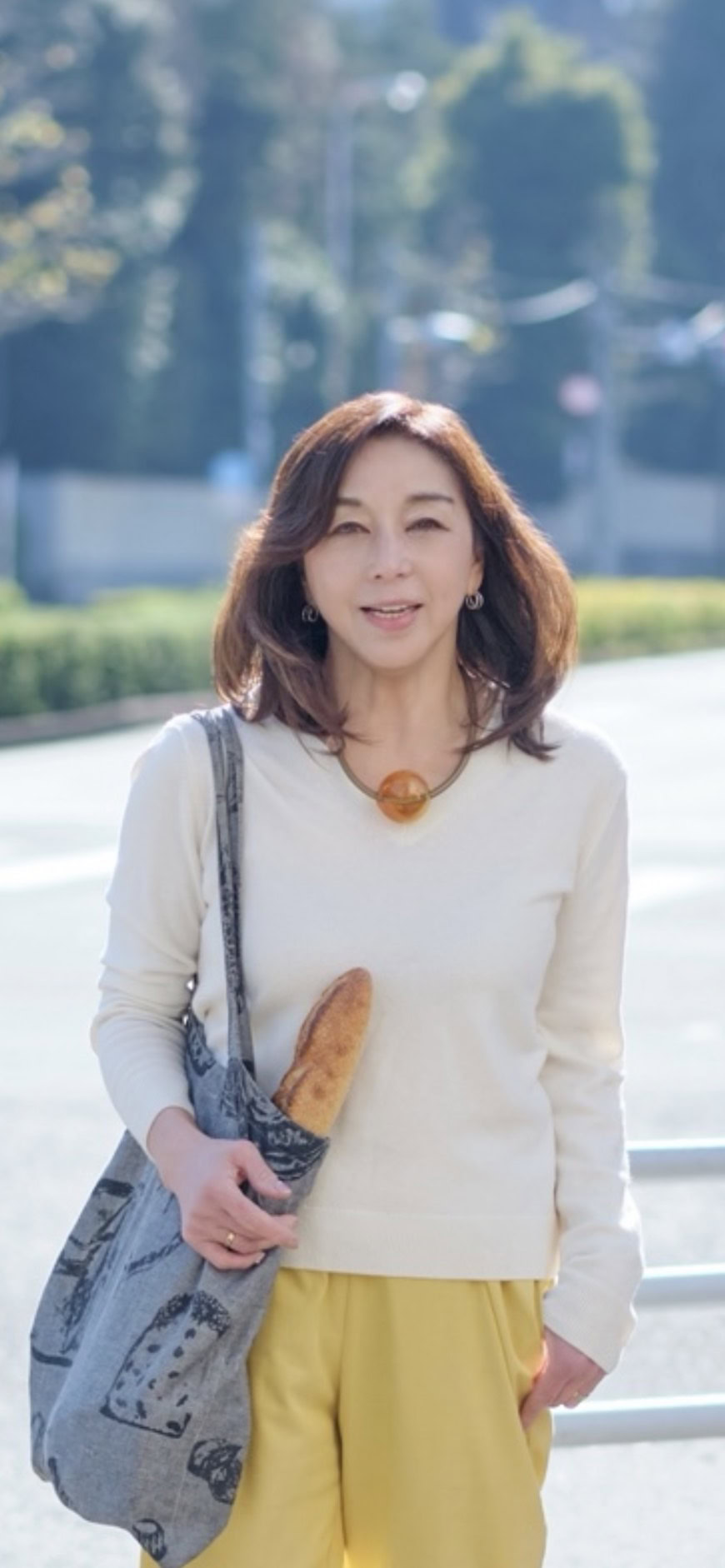 アート巡りとパン屋さんへのお出かけを意識したファッション