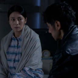 映画『時には懺悔を』より佐竹（西島秀俊）と妻の由紀（柴咲コウ）
