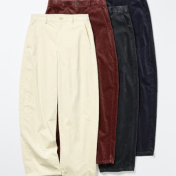 ユニクロアンドコントワー・デ・コトニエ「コーデュロイバレルレッグパンツ」¥4,990