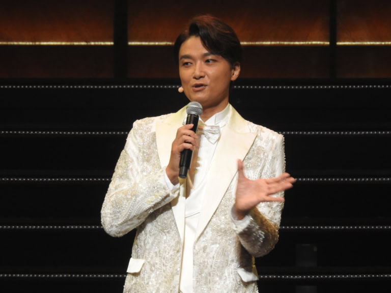 「帝コン(ミカドコン)」ホストの井上芳雄