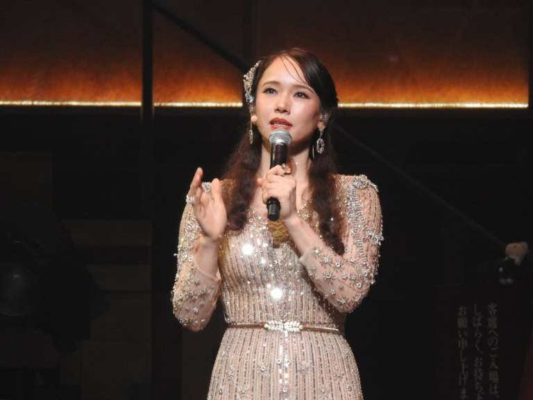「ミス・サイゴン」キム役のソニン