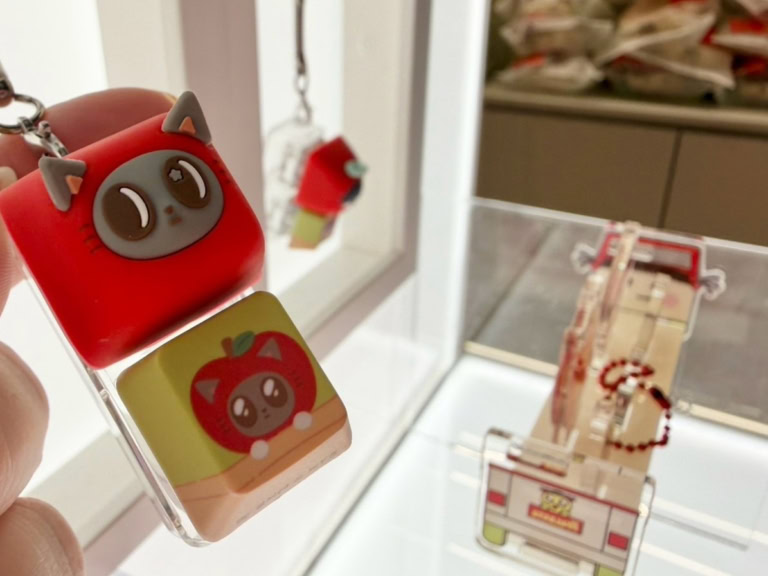KEYCAP KEYRING 各¥2,100