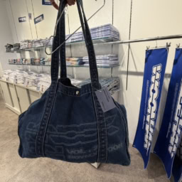 DENIM TOTE BAG ¥4,500