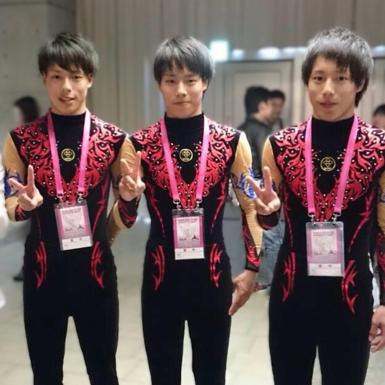 小・中・高・大と本格的に男子新体操に打ち込んできた佐藤三兄弟