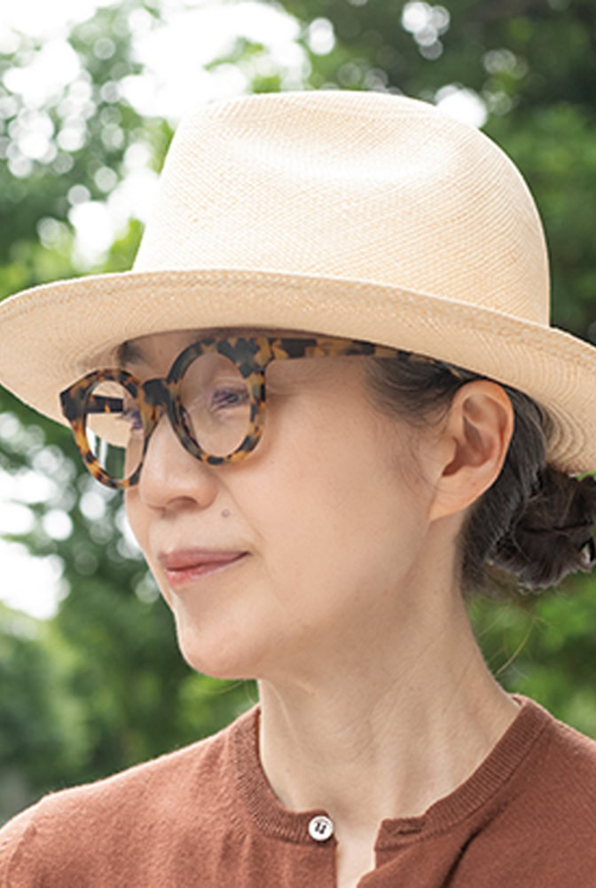 ハットは日差しを防ぐので夏でも涼しく感じます