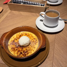 『The TRATTORIA SALVATORE CAFE』の『世界一のカタラーナ』