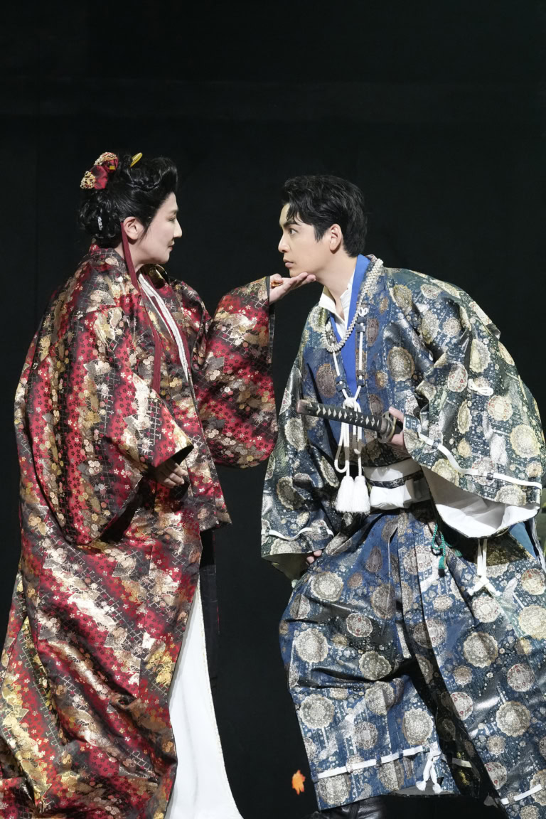 舞台『リア王』　ゴネリル役：松下由樹さん、エドマンド役：大野拓朗さん