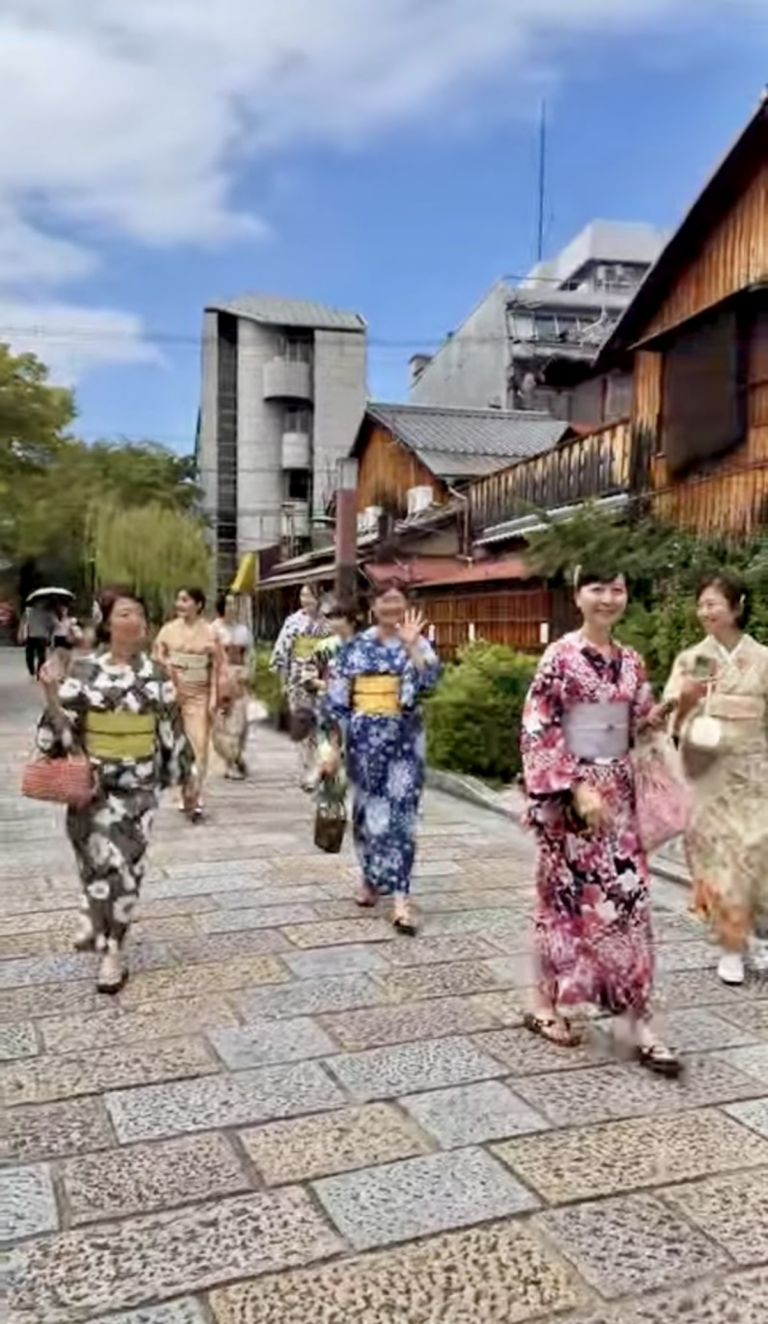 着物で出発