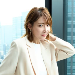 柚希礼音さん　『PASSION ― 北斎の描く夢 ―』出演インタビュー